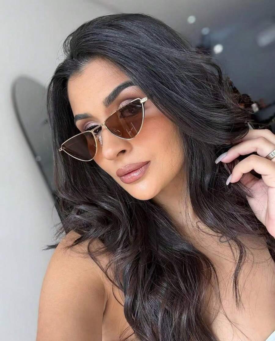 2025 New Fashion Metal Triangle Frame Small Cat Eye  Personality  Female Street Photography Internet Celebrity Glasses  Anti-UV - 咖啡 - 查看 1