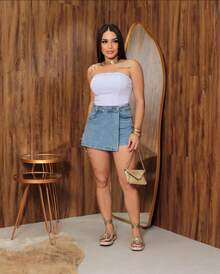 Cropped Faixa Canelado – Branco Versátil