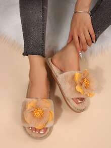 Pantuflas casuales con parche floral encantador para mujer, nuevas para otoño 2025. Pantuflas suaves y cálidas para exteriores en otoño/invierno con suela suave y esponjosa