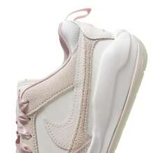 Zapatillas de baloncesto JORDAN CMFT ERA para mujer, zapatos acolchados y ligeros para partidos y entrenamientos - Blanco vela/gris perla - Ver 7