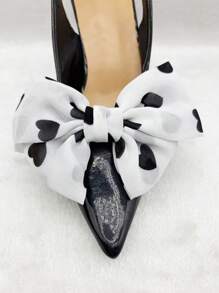 2pcs Elegant Fabric Butterfly Shaped Shoe Decor Fashion Accessories, Office Wear All Seasons