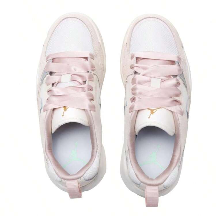 女子 JORDAN CMFT ERA 篮球鞋，轻便缓震，适合比赛和训练 - 帆白/珍珠灰 - 查看 4