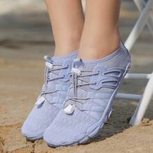 女士轻便赤足鞋 - 快干、防滑、平底，非常适合游泳、潜水、划船、冲浪、沙滩涉水和水上运动