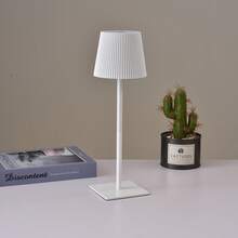 1 pièce Lampe de bureau rechargeable USB-C, lampe de chevet LED portable sans fil, 3 températures de couleur, gradable, longue durée de la batterie, commande tactile, convient pour la salle à manger, le salon, la chambre, le bar, le café, le patio, la table de chevet, la table à manger, livrée avec 1 câble USB