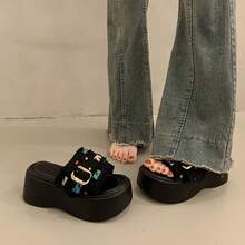 Women Platforms & Wedge Sandals