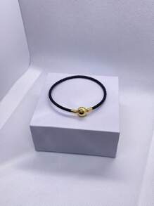 1 pièce Bracelet  rond à boucle de charme de haute qualité pour femmes, convient pour le port quotidien, compatible avec les perles de charme, cadeau parfait pour Noël et la Saint-Valentin