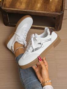 Women's Round Toe Lace-Up Design Classic White Thick Sole Casual Sports Shoes, Retro Campus Style Versatile Non-Slip Sneakers For School, Gym, Outdoor Wear, 2025 New Arrival
