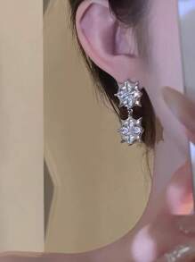 1 par de pendientes de lujo con diseño de estrella de mar y flor, con incrustaciones de resina, estilo minimalista elegante, adecuado para mujer en vacaciones, fiestas y uso casual