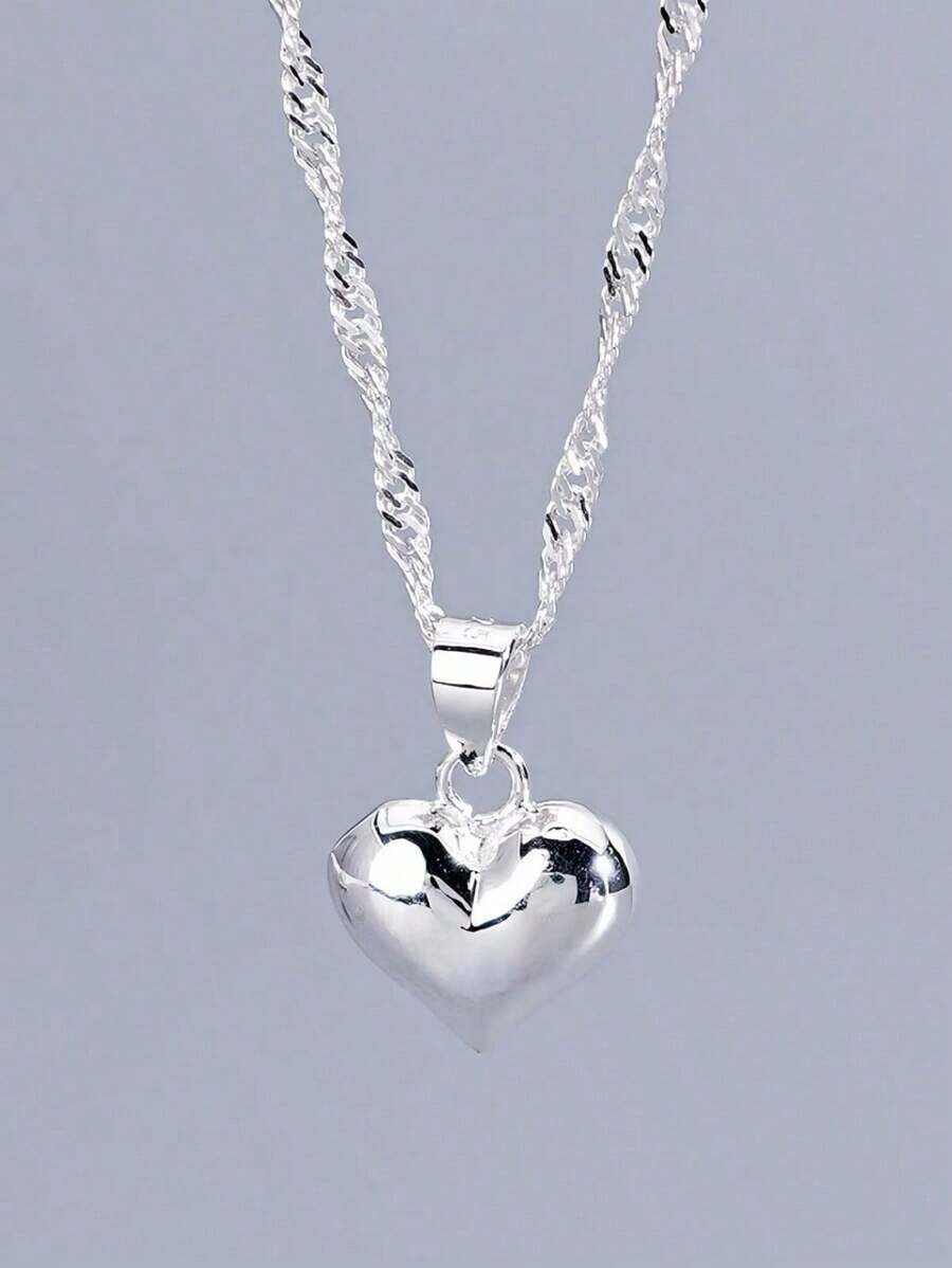 Collar con colgante de corazón de plata de ley - perfecto para uso diario en San Valentín