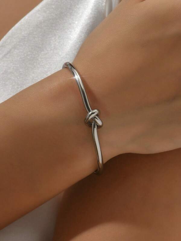 1pc Fashionable Versatile Geometric Buckle Metal Bangle