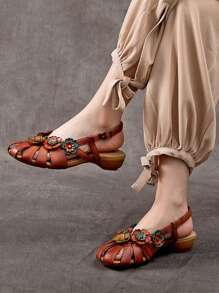 Women's Vintage Flower Decorated Comfortable Flat Sandals, Suitable For Beach, Outdoor And Boho Style