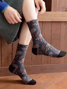 1双女士秋冬3D压花佩斯利复古风格袜子