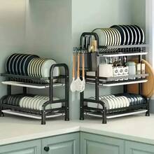 1 套三层大容量厨房储物架，餐具和厨具一站式整理，整洁实用的多功能碳钢架，可存放锅碗瓢盆，保持厨房井然有序