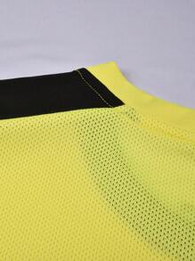 2pcs Sports Referee Uniform, Football, Badminton, Table Tennis Training Breathable Short Sleeve T-Shirt + Quick Dry Sports Shorts With Pockets, Suitable For Training, Matches And Activities, Elastic Waist Pants