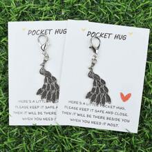 1 件/2 件复古金属孔雀钥匙扣，配有“POCKET HUG”陪伴卡，精致的复古设计，非常适合鼓励礼物、友谊礼物、纪念礼物，适合送给朋友和家人，适合用作钥匙扣、包包配件、汽车配件、可爱哥特 Y2k