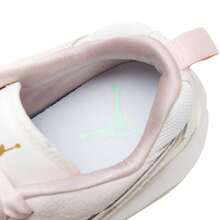 Zapatillas de baloncesto JORDAN CMFT ERA para mujer, zapatos acolchados y ligeros para partidos y entrenamientos - Blanco vela/gris perla - Ver 6