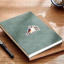 Pegatina de "Pájaro encantador" de 3 pulgadas, ¡perfecta para entusiastas de la naturaleza! Ideal para personalizar cuadernos, planificadores, decoración del hogar y equipo al aire libre. Excelente para observadores de aves, estudiantes y cualquiera que disfrute de diseños caprichosos. Categorías: Pegatinas de animales, arte de la naturaleza, diseños decorativos, pegatinas lindas.