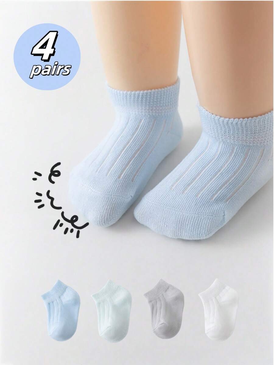 4双男婴袜子，袜底防滑，适合宝宝四季穿着。