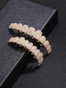 2件套欧美嘻哈风立方氧化锆朋克牙套，上排10颗牙和下排10颗牙一套，适合万圣节和派对佩戴 - 彩色 - 查看 2