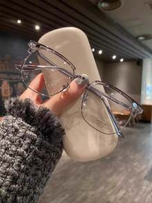 Blue Light Blocking Glasses Vintage Half Frame UV Clear Lens Anti Eyestrain Computer Gaming Glasses For Women Men.Blue Light Glasses For Woman Men Safety Glasses Blue Light Blocking Glasses Protection Computer Gaming Glasses Women Cute Light Weight Red Frame Oversized Non Prescription Small Face Square Cat Eye Reduce Eye Fatigue On Computers, TVs, Phones, And Games, Suitable For Computer Lense Screen Protector Plain Glasses Clear Lens Glasses Blue Light Light Blocking Glasses Blue Light Glasses Light Glasses For For Women Men Light Glasses For Glasses For Women 99 Blue Light Glasses For Woman Blue Light Glasses Women/Men, Fashion Round Frame UV Ray Filter Computer Gaming Glasses Computer Glasses - Anti Eyestrain & UV Glare Protection Anti Glare - Màu đen sáng (vàng) - Xem 6