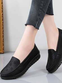 Fall/Winter Women Floral Embroidered Slip On Flats, Fashion Black Loafer Flats