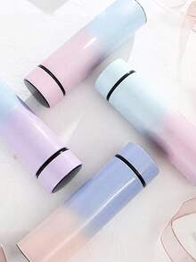 1个500毫升优雅拿铁杯，隔热不锈钢真空双层陶瓷杯，适合运动、驾车、四季皆宜、旅行，是送给朋友的完美礼物，也是冷/热咖啡、茶、牛奶的理想饮品伴侣。