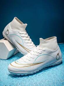 1 Pair Of Men's Soccer Boots Sports Outdoor Shoes Indoor Training Shoes Professional Futsal Turf Soccer Boots