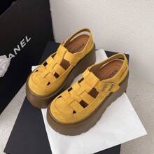 Women Platforms & Wedge Sandals
