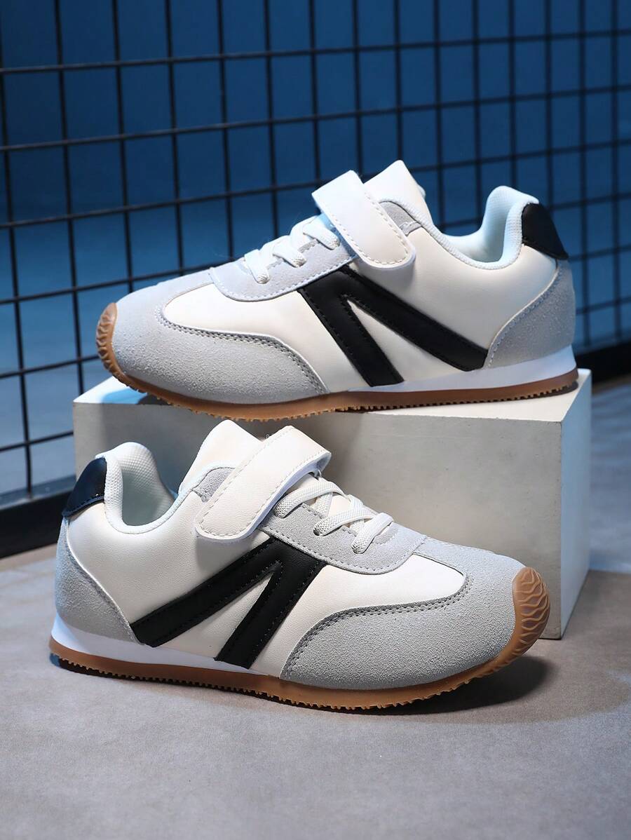 1 Pair Kids Running Shoes, Thick Sole Fashion Chunky Sneakers, Boys & Girls Lightweight Sneakers, Suitable For All Seasons - White - View 1