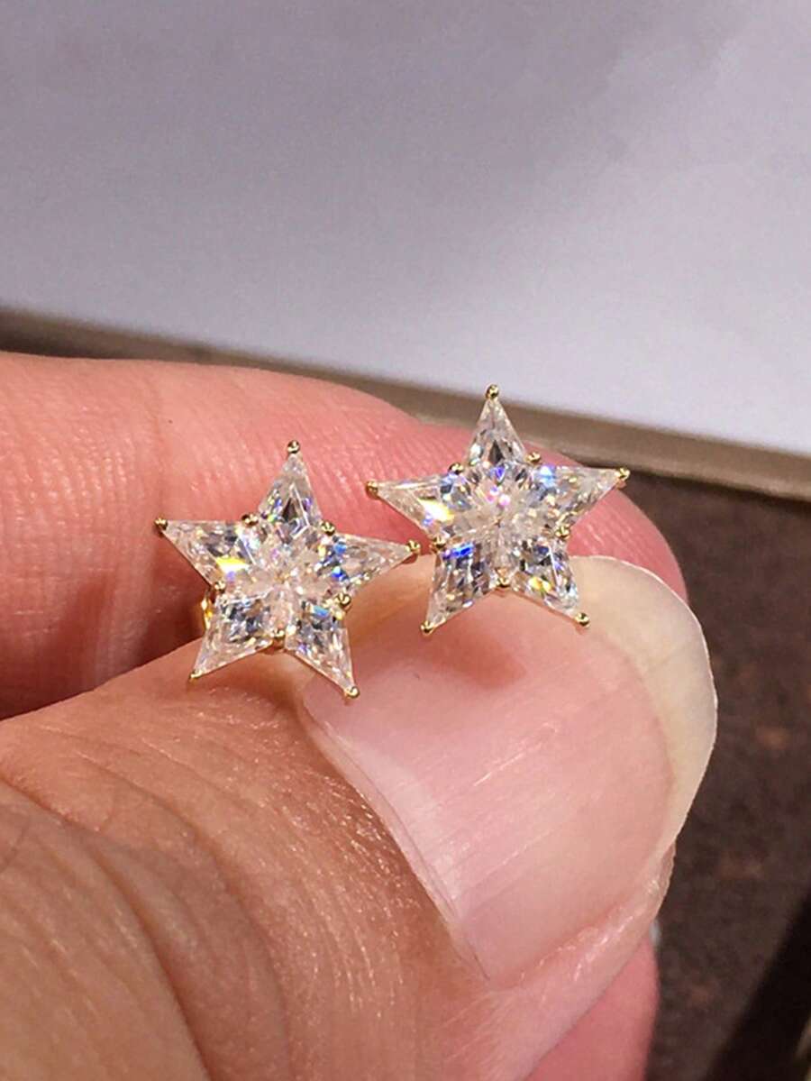 一对时尚百搭铜镀银锆石星形耳环