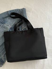 Bolsa de tela versátil y de moda de un solo color, bolso de hombro minimalista y casual con textura de color contrastante - Negro - Ver 8