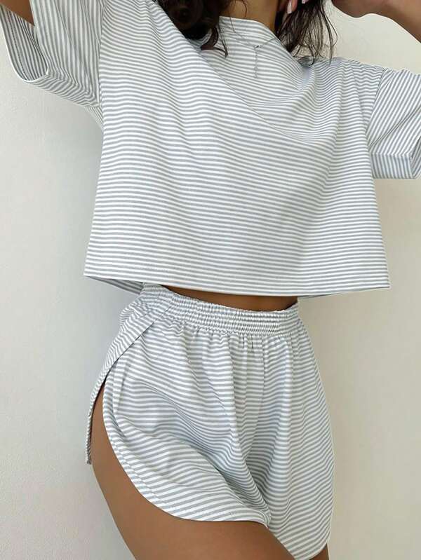 2pcs/Set Casual Loose Fit Knitted Top With Striped Design And Side Slit Hem, And Shorts For Home Wear, Suitable For Home Use, Two Pieces Set Outfit