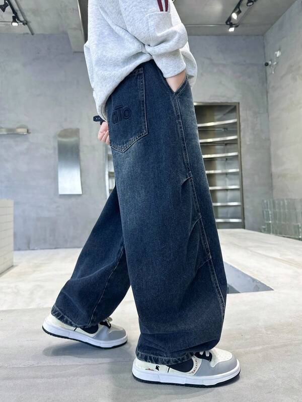 Boys' Loose Fit Embroidered Back Pocket Straight Leg Jeans, Suitable For Everyday, School, Outdoor & Casual Wear, Autumn