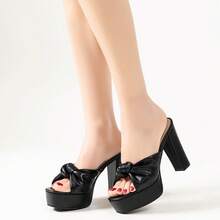 Women Athletic & Outdoor Sandals & Slides - 白色 - 查看 7