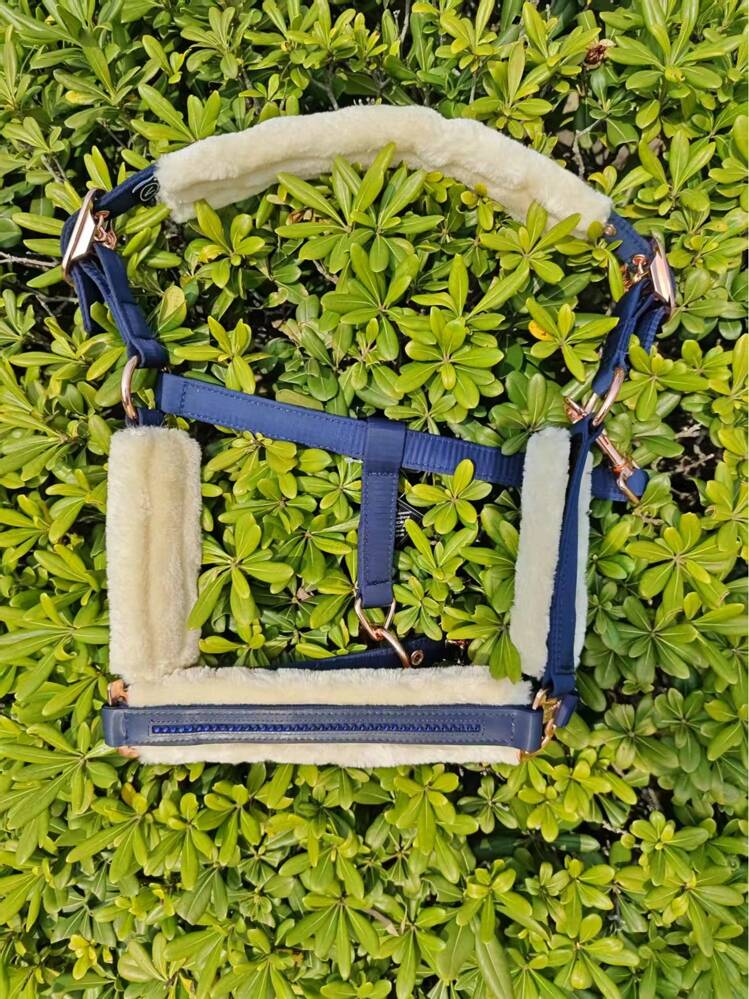 TGW RIDING Sheepskin Horse Halter With Detachable Faux Fur Band, Memory Fabric Full Coverage Horse Headcollar, Quick Release Double Buckle - Multicolor - View 27