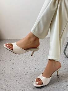 全新夏季女鞋漆面效果穆勒式尖头高跟凉鞋 [请参考尺码表了解尺码] - 米色 - 查看 9