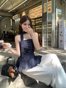 IUNQ [Free Shipping] Korean Style Summer Sleeveless Tube Taupe Check Pattern Short Camisole Tank Top + Halter Neck Two-Piece Set Stylish Y2k Gal Style Top - Màu xanh hải quân - Xem 4