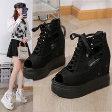 Women Platforms & Wedge Sandals