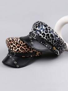 1 pièce Chapeau béret naval de style couple avec design unique, imprimé léopard mode punk, avec clous métalliques, boucle en cuir, décoration d'araignée, casquette gavroche en cuir PU vintage et délavé. Chapeau pour femmes, accessoire casquette gavroche pour l'automne