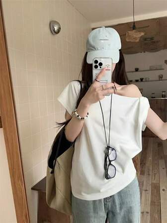 扭结肩部设计休闲宽松短款短袖T恤女款夏季