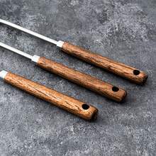 1 Stück 304 Edelstahl Bratspatel mit Holzgriff, hitzebeständiger Suppenkelle mit langem Griff, antihaftbeschichtetes Kochutensil, geeignet für Zuhause, Restaurant, Chefkoch, Backen, Rühren, multifunktionales Küchengerät