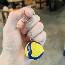 1pc Casual Street Style PVC Volleyball Keychain, Business Volleyball Gift, Beach Ball Sports Gift For Men And Women Car Accessories Cute Goth Y2k