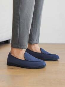Herenschoenen in Britse stijl, verfrissend en ademend, comfortabel, minimalistische, veelzijdige, casual instappers voor buiten, modieuze niche voor jongeren, ademende, antislip, duurzame mocassins voor in de zomer.