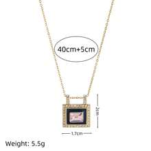 1 Stück Mode Topseller buntes herzförmiges quadratisches mit Diamanten besetztes und einzigartiges Design Halskette, mit 18 Karat Gold plattiert, zeigt Charme und Persönlichkeit, geeignet für tägliche Bekleidung von Frauen, Beach-Urlaubs-Partys, Musikfestivals