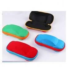 1 件彩色卡通眼镜盒，EVA 拉链近视眼镜收纳盒，创意眼镜架（款式随机）