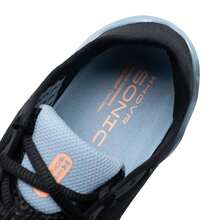 Under Armour HOVR  6 女式跑步鞋，减震灵敏，户外晨跑运动鞋，型号：3026128-004 - 黑色 - 查看 6