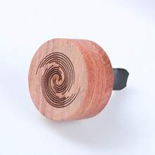 Portable Wooden Car Diffuser With Geometric Pattern - Mini Natural Wood Grain Essential Oil Diffuser, Convenient Air Vent Clip Installation, Eid Al-Fitr Auto Accessory Decoration