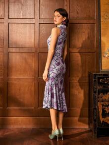 Wykwintna damska nowa chińska sukienka bez rękawów Cheongsam - klasyczny kołnierzyk typu stójka, elegancki kwiatowy nadruk, kaskadowe falbaniaste obszycie - formalna odzież na wieczorowe gale, bankiety w stylu black-tie, wesela, imprezy na czerwonym dywanie i dyplomatyczne kolacje - Słodki róż - Zobacz 2