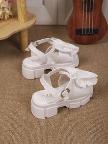 女童夏季新款时尚高跟凉鞋,蝴蝶结装饰,甜美可爱厚底舒适儿童户外度假鞋 - 白色 - 查看 6