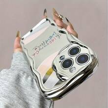 Funda para teléfono (1 unidad): Un teléfono con ondas electrochapadas y una cadena de perlas. Una funda protectora completa, resistente a golpes y caídas. Elegante accesorio compatible con las series 11, 12, 13, 14, 15, 16 Pro y Pro Plus. - Colores mixtos 1 - Ver 5